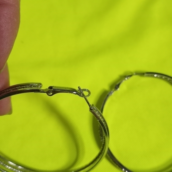 Silvertone large triple layer hoop earrings - Picture 4 of 5